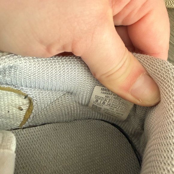 Reebok Club C 85 Suede Sneakers in Taupe/Chalk Size M9 - Picture 8 of 8